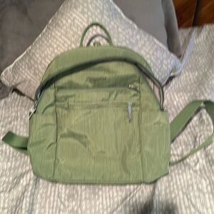 Battalion secured anti-theft backpack